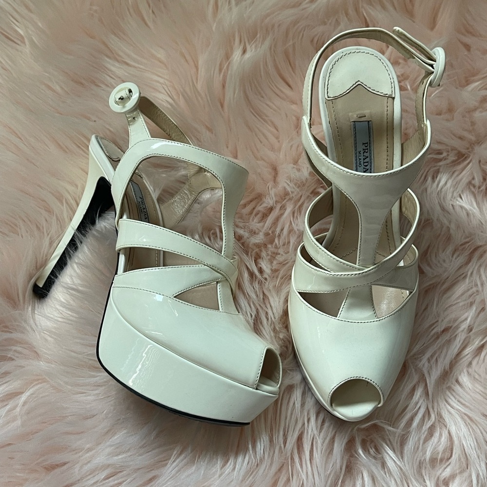 🤍✨Prada Platform High Heels✨🤍